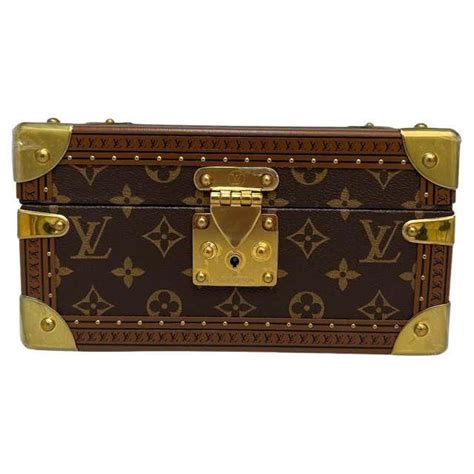 spaccio louis vuitton ferrara|louis vuitton scatole.